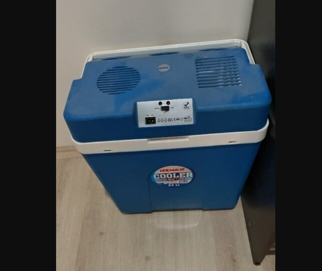 çıkma oto buzdolabı